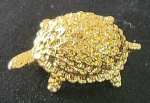 Authentic Vintage Bellini Tortoise Brooch 1970s Yellow Gold Plated Signed Super Detailing
