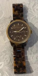 Authentic Michael Kors MK5688 39mm Case Gold Plated Tortoise Women's Watch