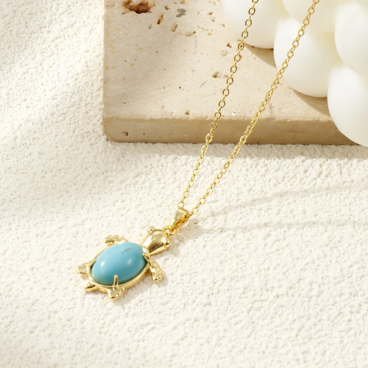 Authentic 2 PCs Animal Pendants Gold Color Green Blue Tortoise With Resin Cabochons Imitation Turquoise Ocean Jewelry 3.2cm x 1.8cm