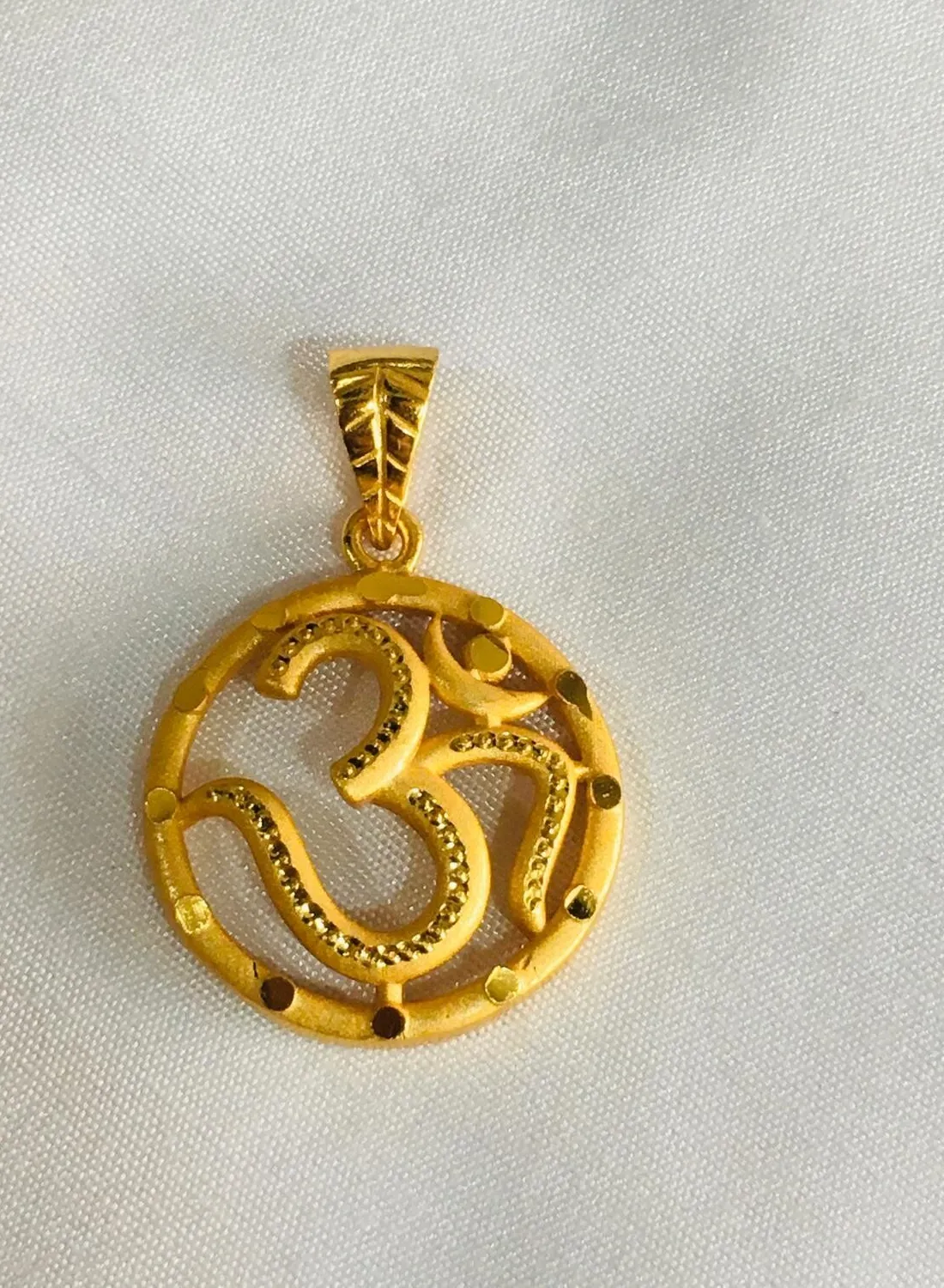 Authentic ॐ Aum - 22k Gold Plated Locket Pendent Pendant JEWELRY Shiva Mahadev Ganesha UK