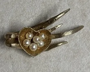 Authentic The Golden Ribbon of Eternal Devotion Vintage Pearl Heart Brooch