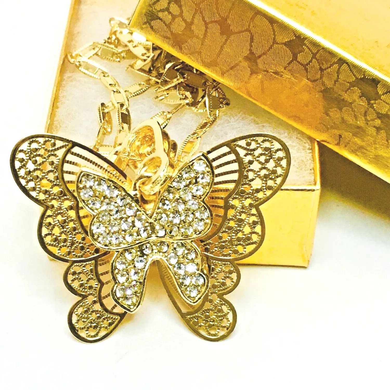 Authentic 14k Gold Plated Beautiful Butterfly With White Cz Pendant & chain 22in #136