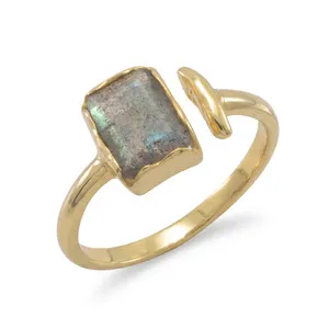 Authentic Aurora Borealis Labradorite Ring in 14K Gold Split Band