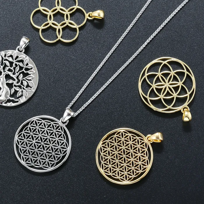 Authentic 18K Gold-Plated Men’s Vintage Flower of Life Evergreen Tree Charm Necklace in Minimalist Hip-Hop Style:VL523