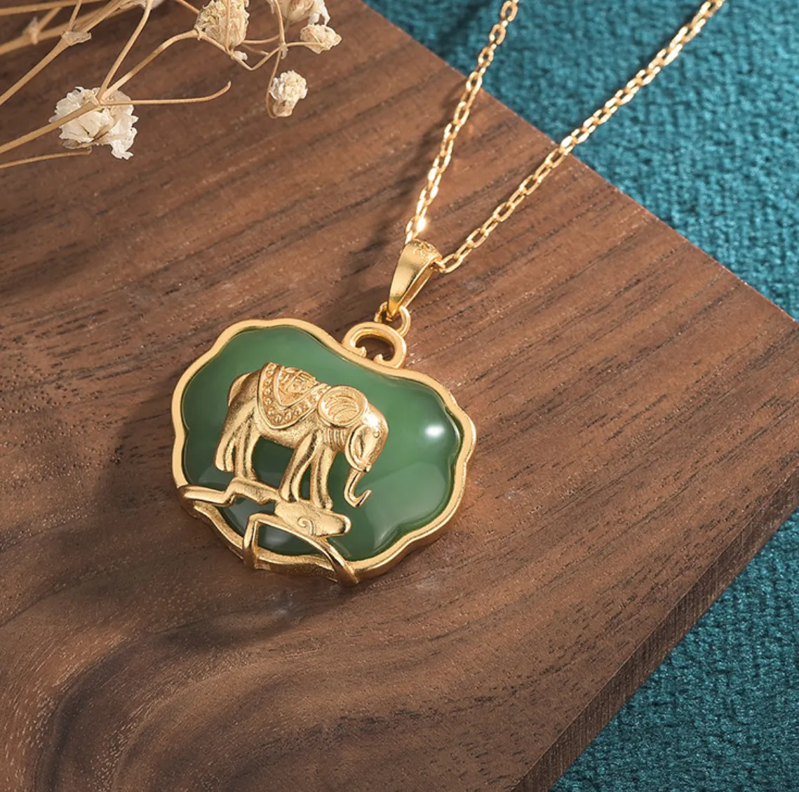 Authentic Jade Elephant Pendant Necklace Charm 18K Gold Plated Chain Retro Dainty Gemstone