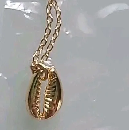 Authentic Enchanted Cowrie Shell Gold‑Plated Pendant – 18" Aura of Protection