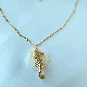 Authentic 18K Gold plated Cable Chain Necklace w/ Seahorse & Shell Charm Pendant 16" - 18"