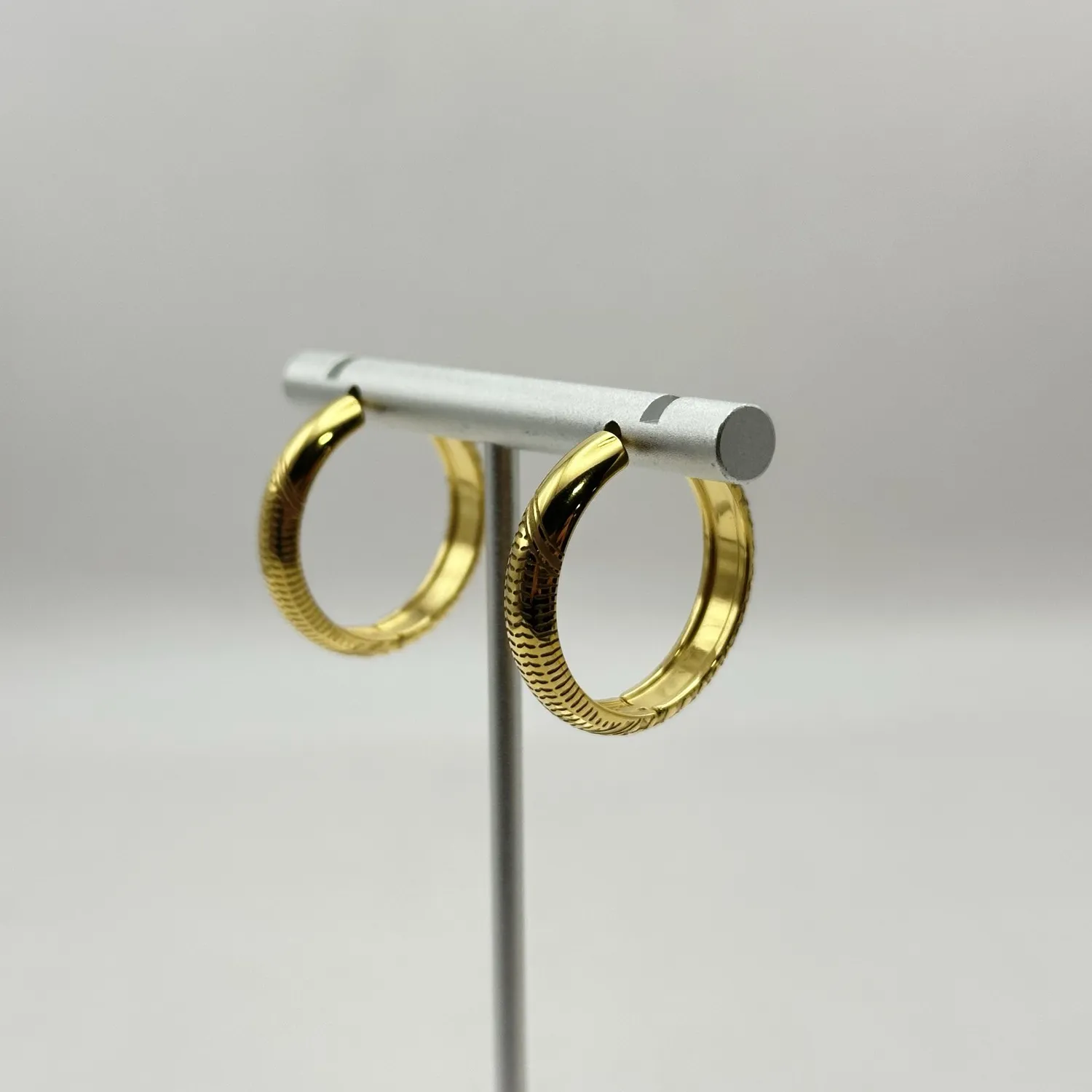 Authentic Nominal Keffiyeh Mini Hoop 18K Yellow Gold Plated Earrings 20MM