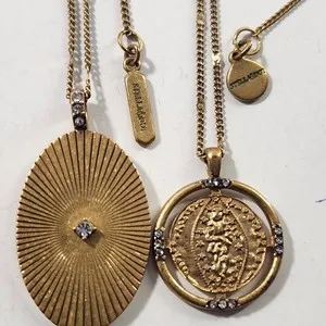 Authentic Celestial Radiance: The Starstruck Relic Amulet