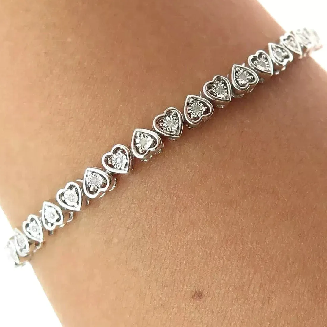 Authentic 9Ct Round Cut Simulated Diamond Engagement Tennis Bracelet 14K White Gold Plated