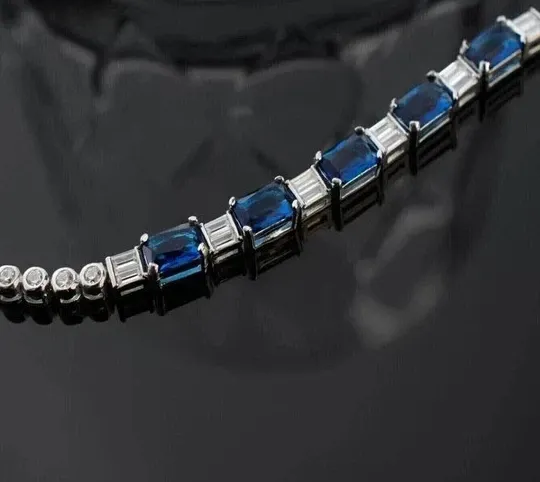 Authentic 8 Ct Emerald Simulated sapphire 7.5" Women Tennis Bracelet 14K White Gold Plated