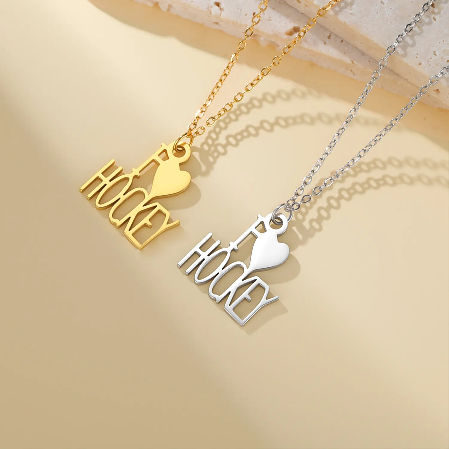 Authentic 1Pc Necklacei Love Hockey Text Necklace Gold Plated Hockey Enthusiast Neck Chain Clavicle Chain