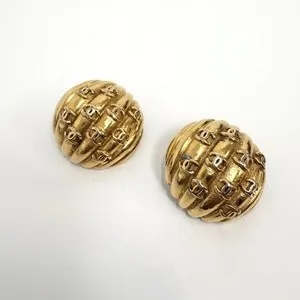 Authentic The Gilded Nautilus: Vintage Chanel CC Shell Dome Clip-On Earrings