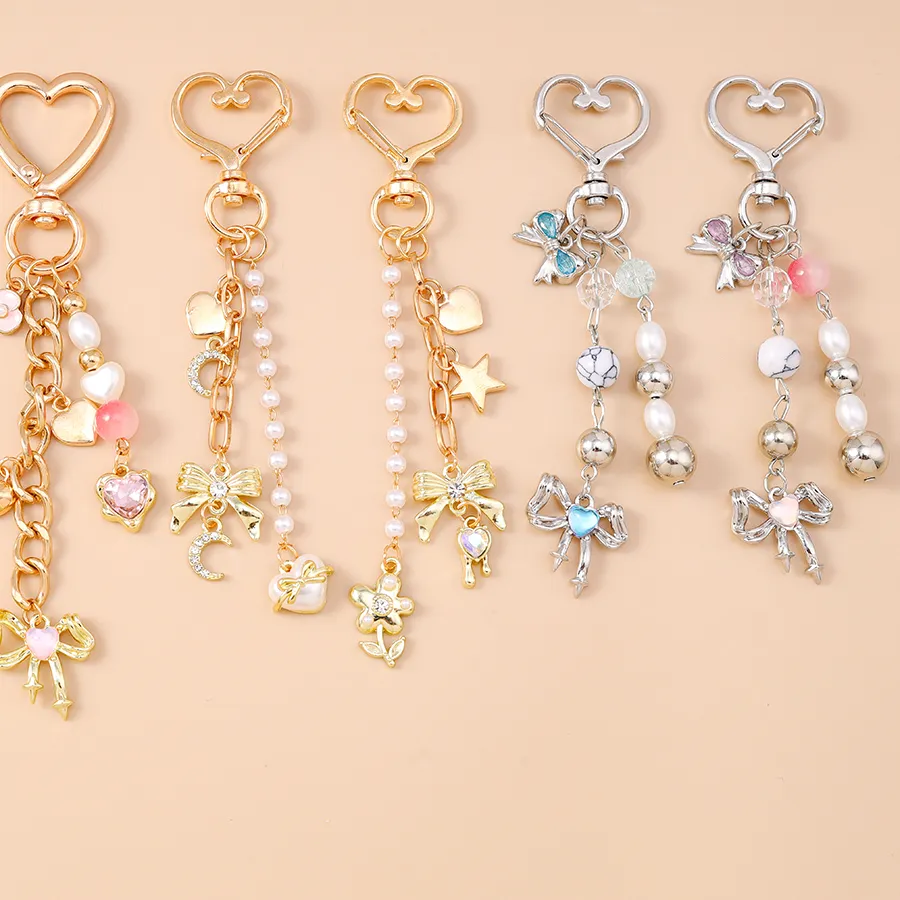 Authentic Enchanted Heart Bowknot Keychain: Crystal-Pearl Love Pendant