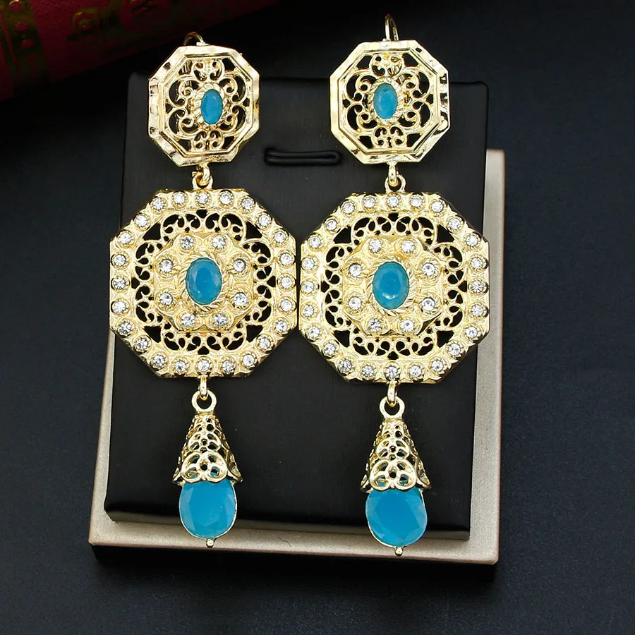 Authentic Arabesque Dreams - Gold-Infused Crystal Earrings for the Modern Bride