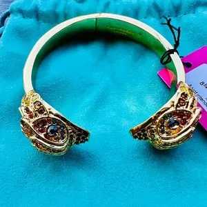 Authentic KURT GEIGER LONDON PAVE MULTICOLOR CRYSTAL EAGLE HEAD GOLD PLATED BANGLE $148