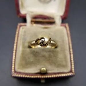 Authentic The Janice Solitaire: A Luminous Vessel of Purity and Grace