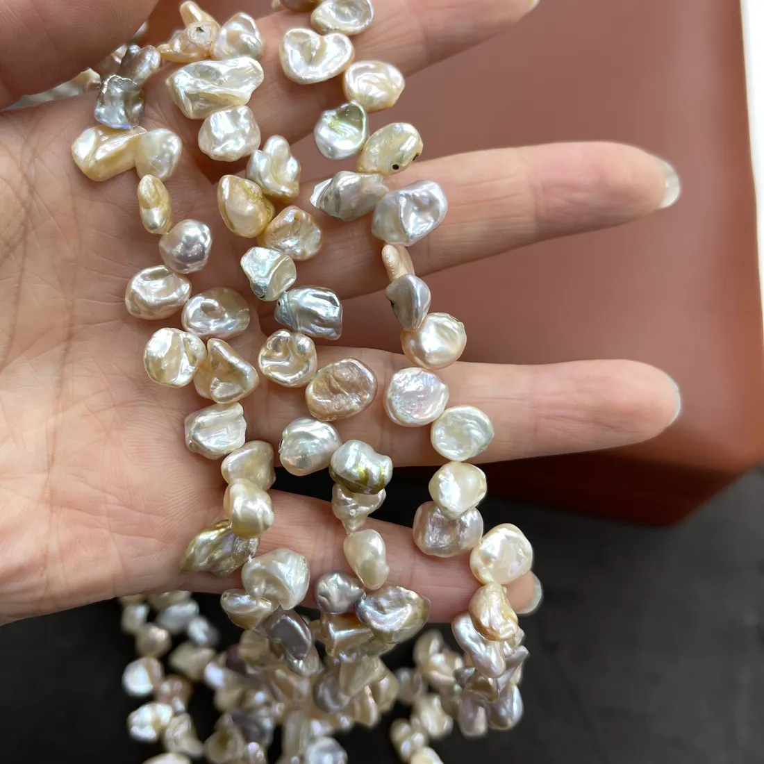 Authentic 7- 9- 10Mm Colored Petal Natural Freshwater Factory Pearl Isolated Bead Jewelry Make Diy Necklace Bracelet Accessories