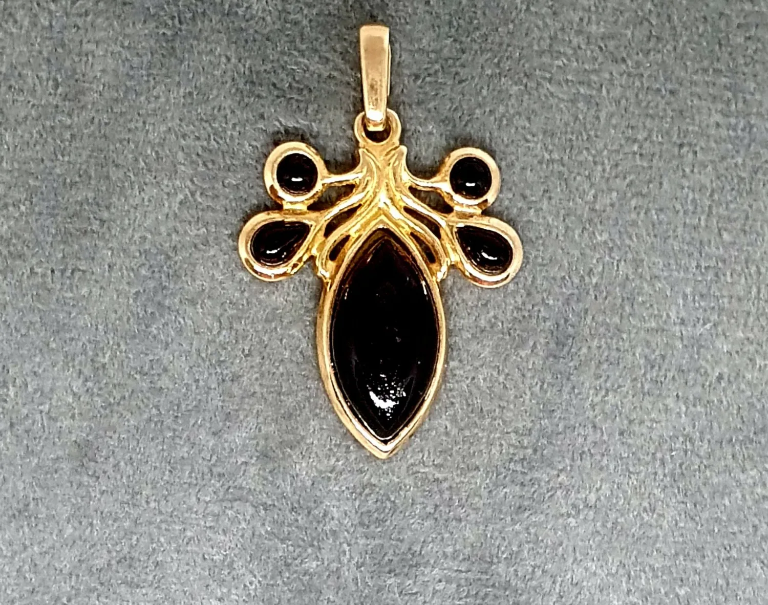 Authentic Zoria's Sunstone Heart: Baltic Amber and 14K Gold-Plated Sterling Silver Pendant