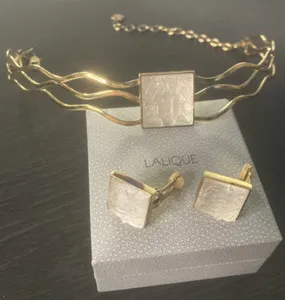 Authentic The Gilded Veil of Masque de Femme: Gold-Plated and Glass Cameo Choker and Earring Set