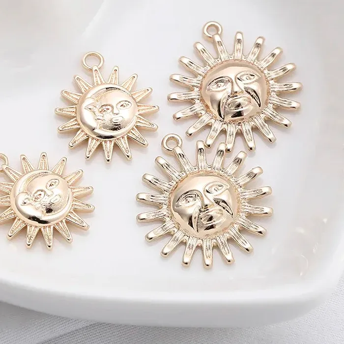 Authentic 4Pcs 14K Gold Plated Celestial Sun Flower Moon Face Charms Pendants Diy For Earrings Necklace Jewelry Making