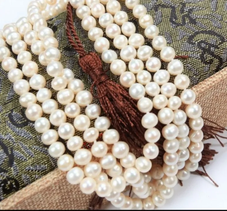 Authentic Luminous Elegance: 9-10mm South Sea White Pearl Necklace