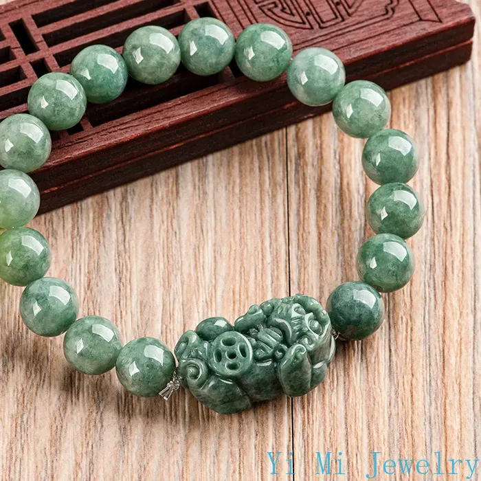 Authentic The Verdant Guardian: A-Grade Bean Green Jadeite Pixiu Bracelet