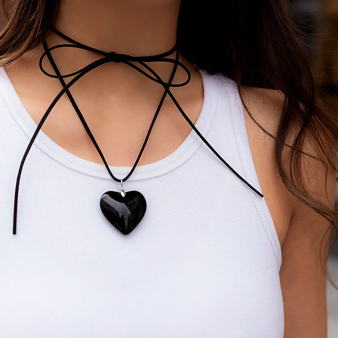 Authentic Chunky Puffy Heart Choker Necklace Teen Girls Big Heart Pendant Adjustable Velvet Leather Chain Heart Necklaces