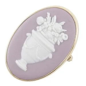 Authentic The Neoclassical Muse: Wedgwood Jasper and Gold-Plated Brooch