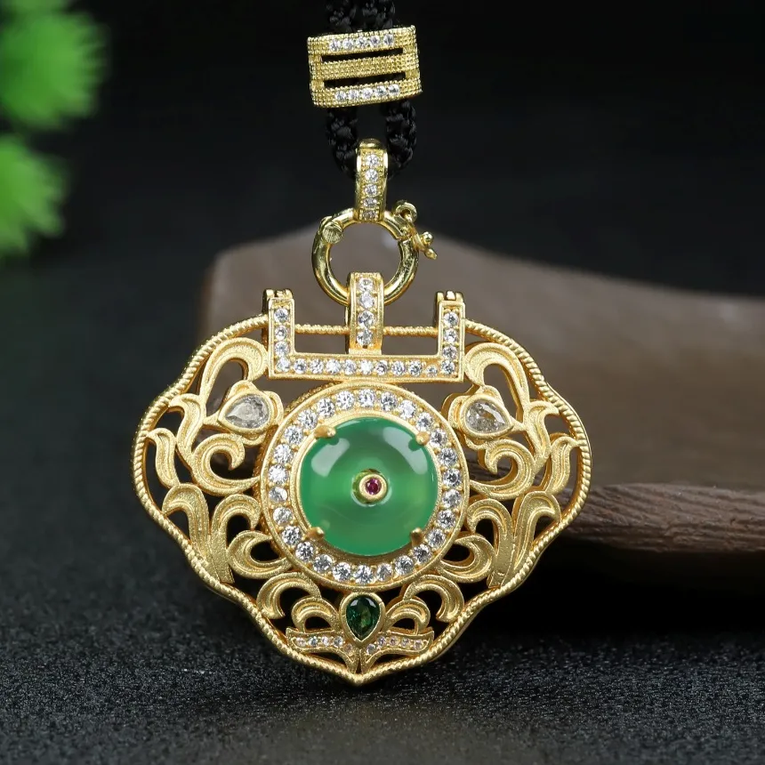 Authentic Emerald Guardian Of Serenity The Burmese Jade Donut Lock Pendant