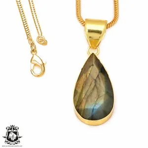 Authentic Labradorite Vortex: Protection and Illumination