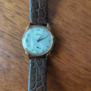 Authentic The 1950s Hermès Hand-Wound Gold-Plated Watch with Goyshe Dial