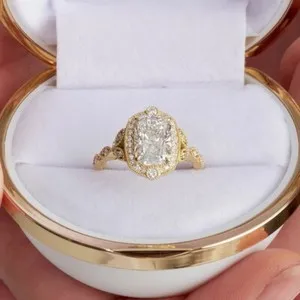 Authentic The Eternal Luminescence Cushion Moissanite Ring