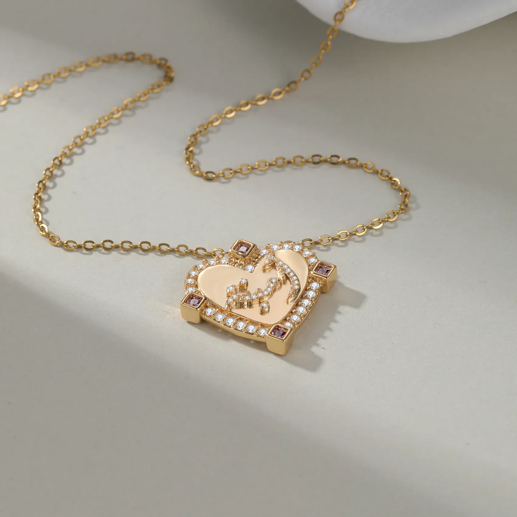 Authentic Custom Arabic Name Heart Necklace 3D Cubic Zirconia Personalized Pendant Necklace Islamic Jewelry