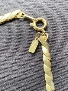Authentic The Serpentine Embrace: Vintage 9-Inch Gold-Plated Flowing Chain Talisman
