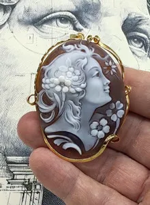 Authentic The Veiled Sirens Gilded Shell Cameo Talisman