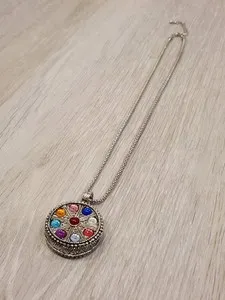 Authentic Vintage 18K Gold Plated Heavy Locket Pendant Chakra Energy Necklace Keepsake
