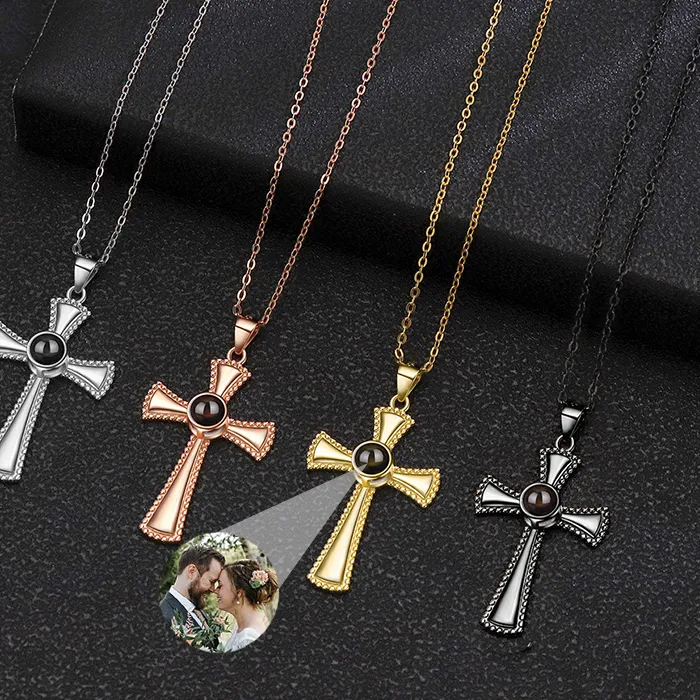 Authentic Personalized Pet Photo Necklace Custom Photo Dog Cat Paw Projection Pendant Necklace with Picture Customized Portrait Jewelry