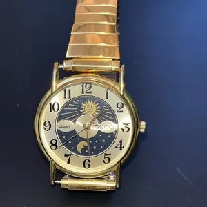 Authentic VTG Gucci Moonphase Quartz Watch Gold Plated Hong Kong Battery Runs