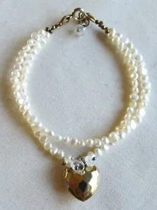 Authentic Luminous Tide: The Celestial Pearl & Gilded Chain Bracelet