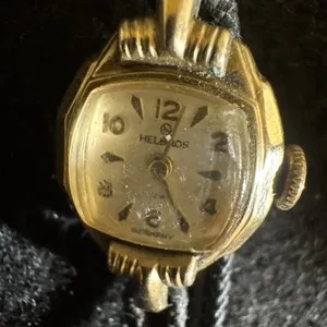 Authentic The Chronos Weaver: 1940s Vintage Gold-Plated Timepiece