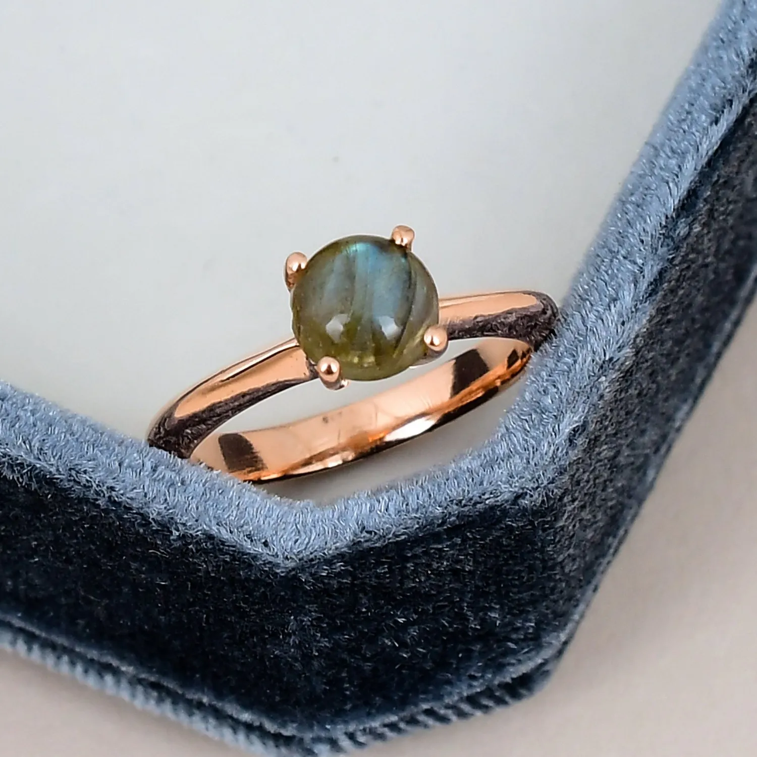 Authentic The Aurora Veil: Labradorite Solitaire in Sterling Silver