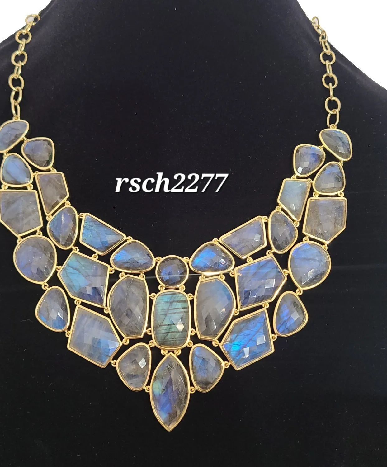 Authentic Labradorite Guardian of the Night: Celestial Protection in 18k Gold