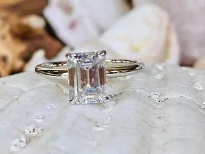 Authentic The Verdant Vow: Emerald Moissanite Celestial Stacking Set
