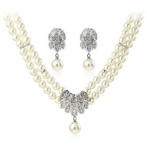 Authentic Celestial Radiance: The Luminous Pearl and Crystal Talisman Set