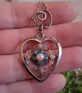 Authentic Gold Plated Heart Pendant Necklace White Pearl & Sapphire Cable Chain