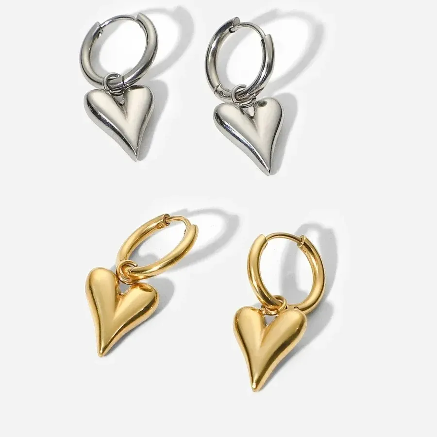 Authentic Chic Heart Huggie Hoop Earrings Charm Gold Color Tarnish Free Trendy Jewelry for Women Bijoux