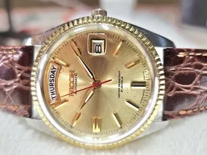 Authentic The Golden Sovereign: A Vintage Ricoh Presidential Automatic Timepiece