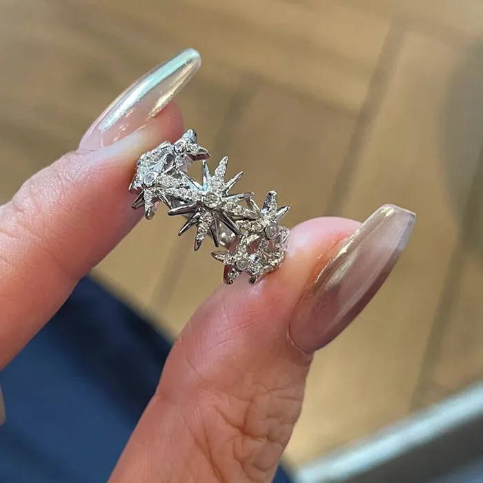 Authentic Starlight Serenade: Eight-Pointed Radiance for the Modern Muse