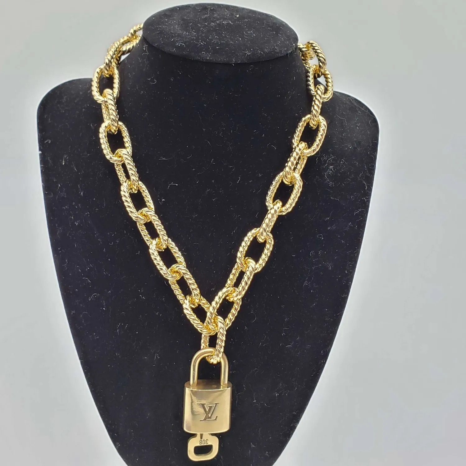 Authentic The Vault of Heritage - Boundless Protection & Sovereignty Lock Talisman